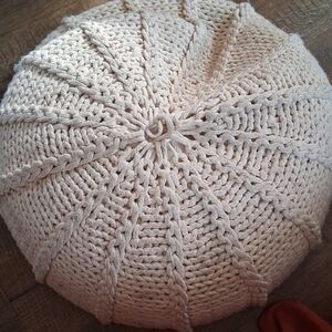 Cream Knitted Pouf